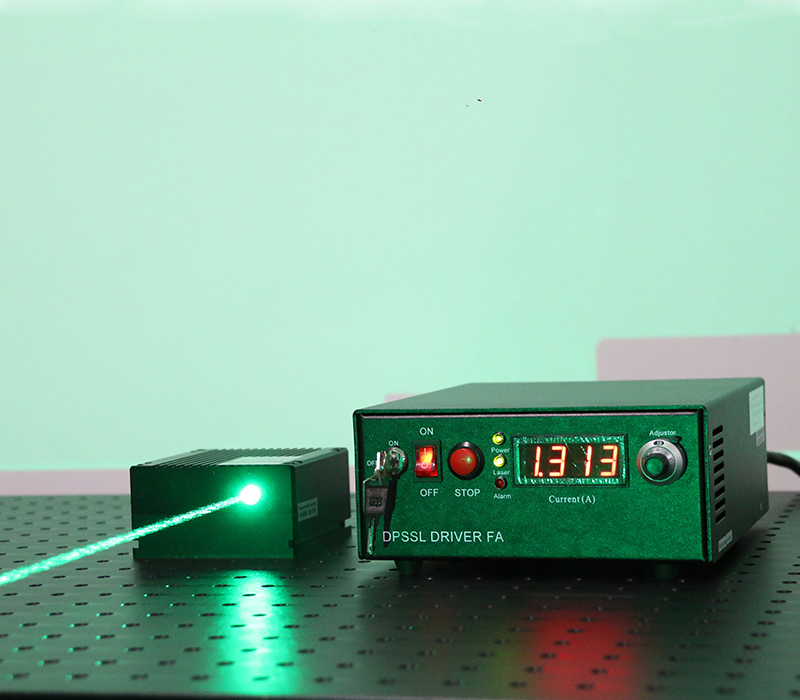 525nm 2000mW قوة عالية green laser system